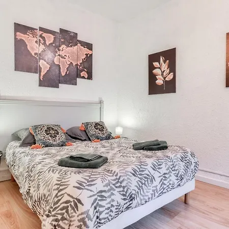 Апартаменты Le Central - Wifi - Tout A Pied Каркассон