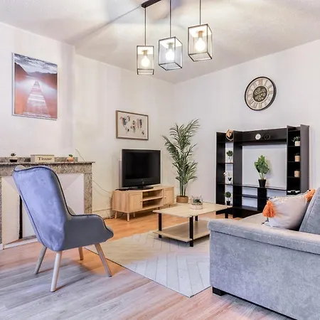 Le Central - Wifi - Tout A Pied Каркассон