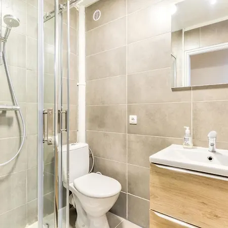 Le Central - Wifi - Tout A Pied Апартаменты