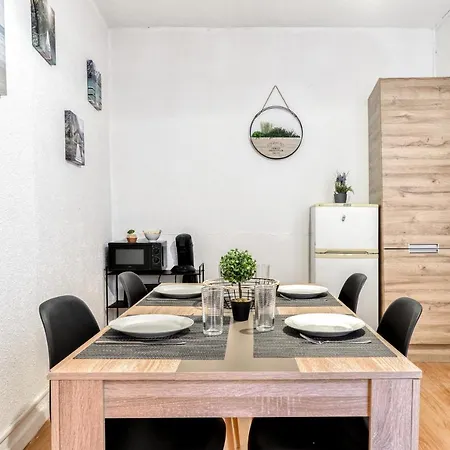 Апартаменты Le Central - Wifi - Tout A Pied *